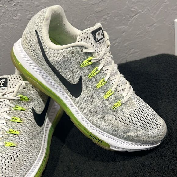 🔥🔥 NIKE Air Zoom All Out Flyknit Running Shoes Men Sz 8.5 - EXCELLENT Conditio - Picture 2 of 16